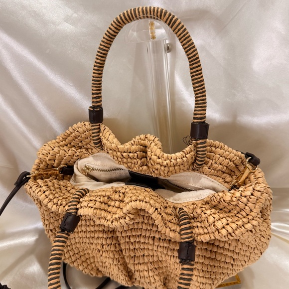 SOLD Zara Woven Basket Bag Crossbody Tan Raffia Easter Spring Vacation Beach - Picture 11 of 15